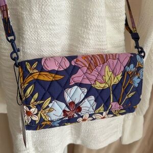 NWT Vera Bradley Coffee Garden Wallet Crossbody
